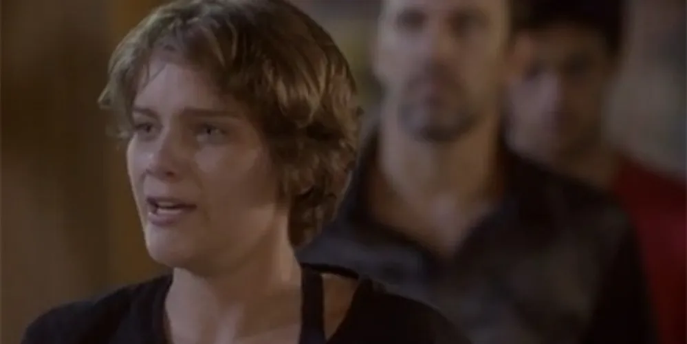 Imagem ilustrativa da imagem MALHAÇÃO: Karina diz na cara de Gael que quer ficar com Lobão