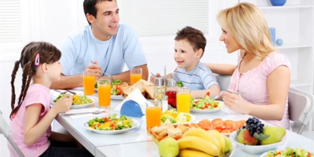 Imagem ilustrativa da imagem Reeducação alimentar é alternativa para perder peso em família