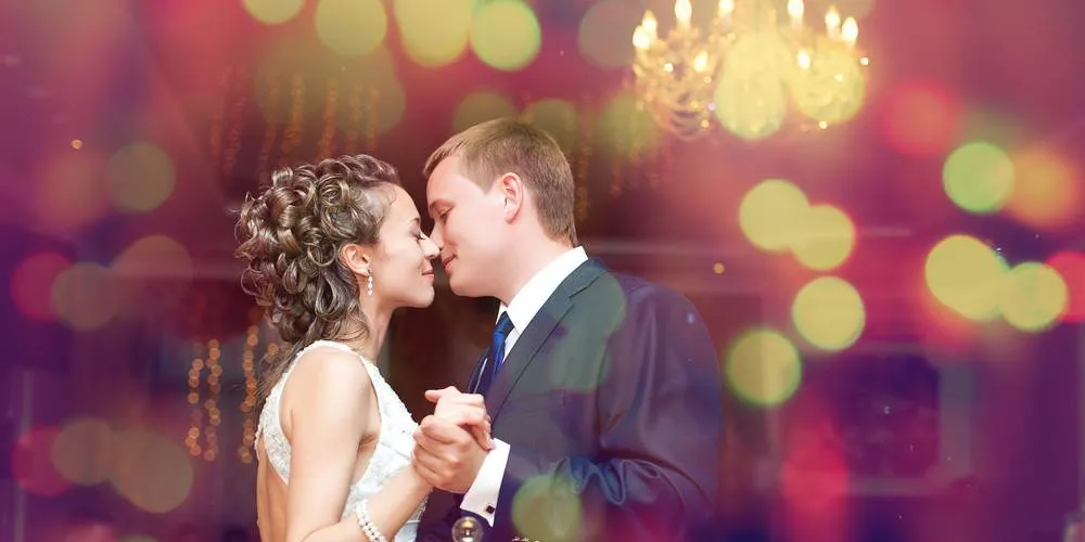 Imagem ilustrativa da imagem Mini wedding é solução econômica para noivos durante crise
