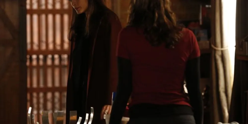 Imagem ilustrativa da imagem Margot dá de cara com Mari faxinando sua casa e tem um ataque