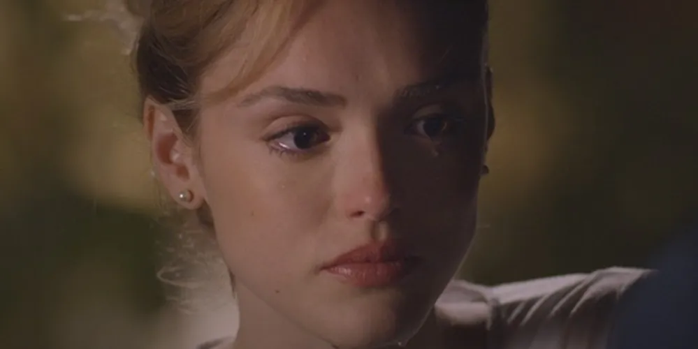 Imagem ilustrativa da imagem Júlia vê Pedro acariciando Taís