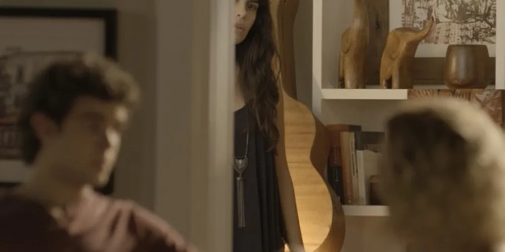 Imagem ilustrativa da imagem Taís descobre verdade sobre Pedro e Júlia