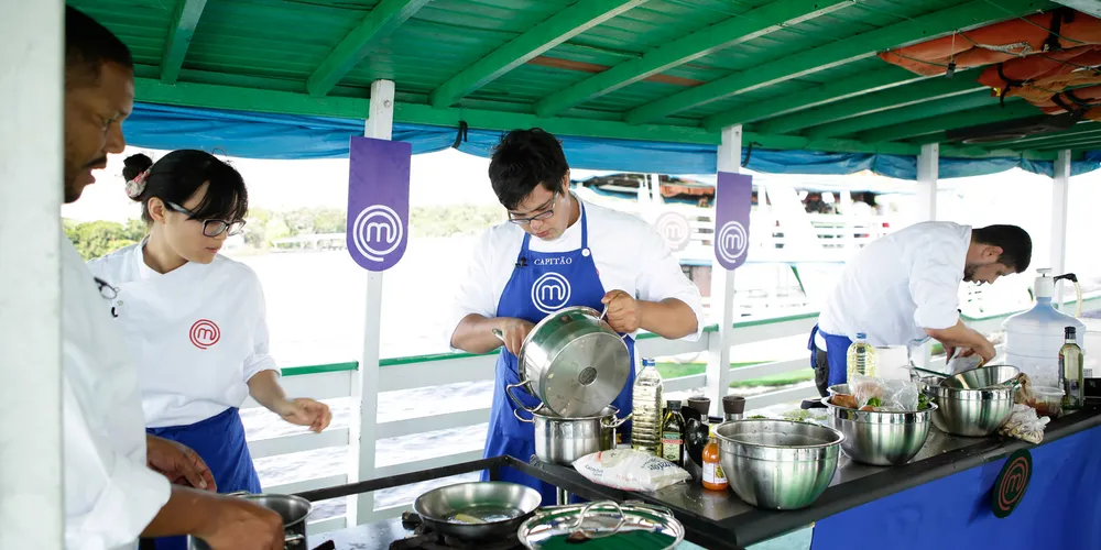 Imagem ilustrativa da imagem MasterChef vai a Manaus para prova em barco no Rio Negro