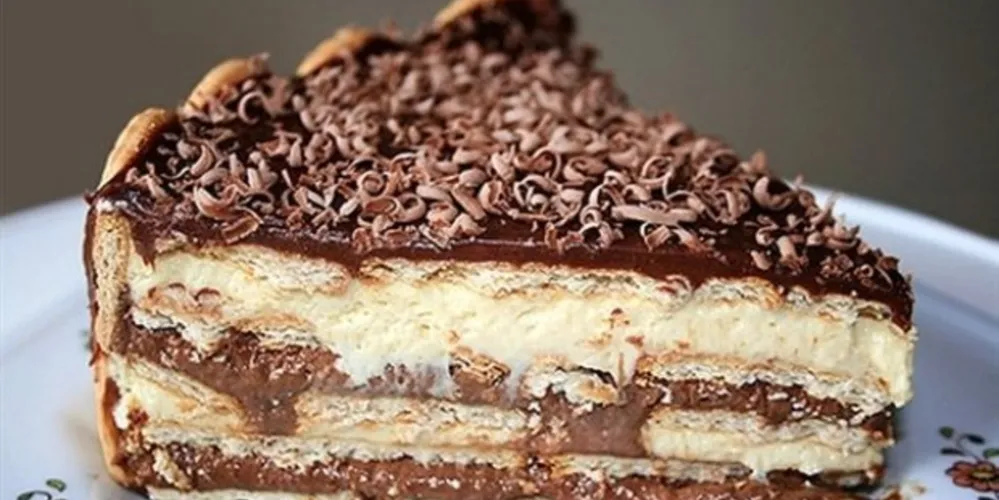 Imagem ilustrativa da imagem Aprenda a fazer uma irresistível torta de bis!