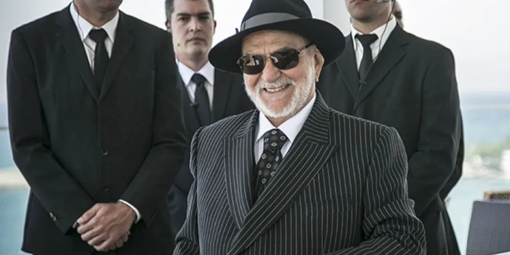 Imagem ilustrativa da imagem Dom Pepino manda Alceste vigiar Gabo