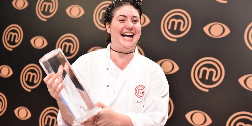 Imagem ilustrativa da imagem Izabel vence a 2ª temporada do MasterChef