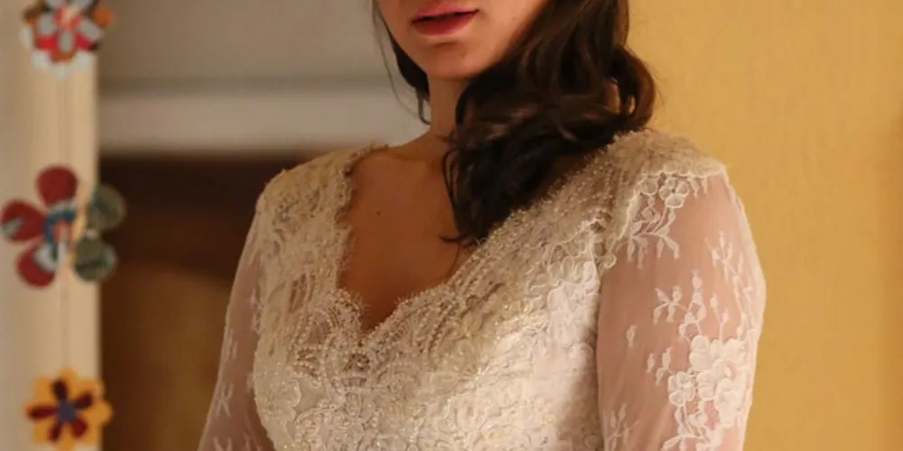 Imagem ilustrativa da imagem Grego e Margot aparecem no casamento de Ben e Mari