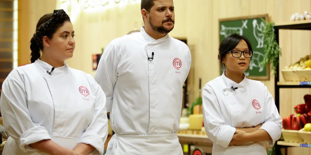 Imagem ilustrativa da imagem Jiang, Izabel e Raul disputam a semifinal do MasterChef
