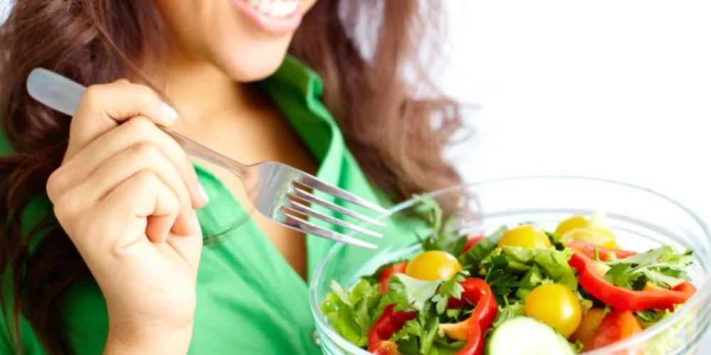 Imagem ilustrativa da imagem Estação mais quente do ano exige cuidados com a alimentação