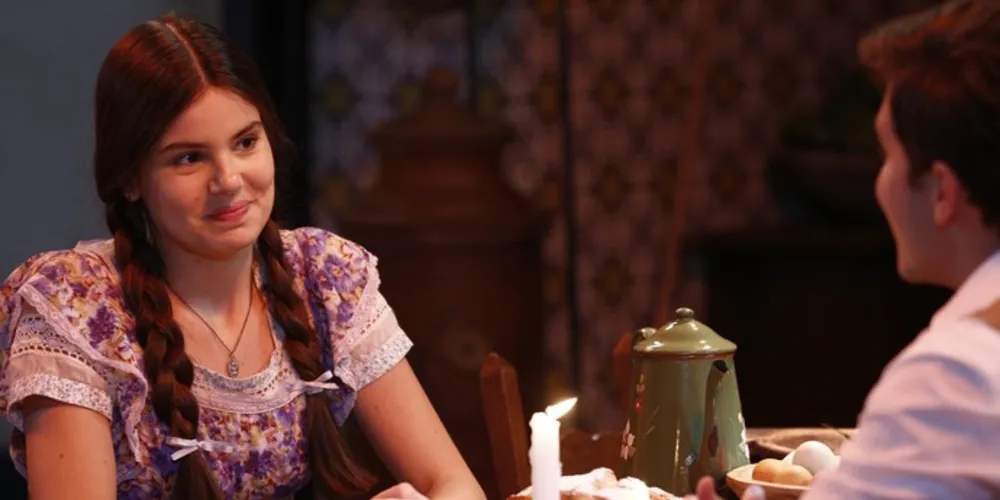 Imagem ilustrativa da imagem Romeu elogia a beleza de Mafalda e convida a caipira para passeio