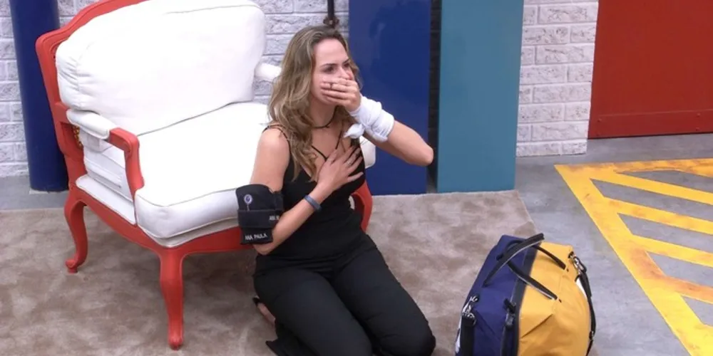 Imagem ilustrativa da imagem Ana Paula vence falso Paredão e descobre que está imune