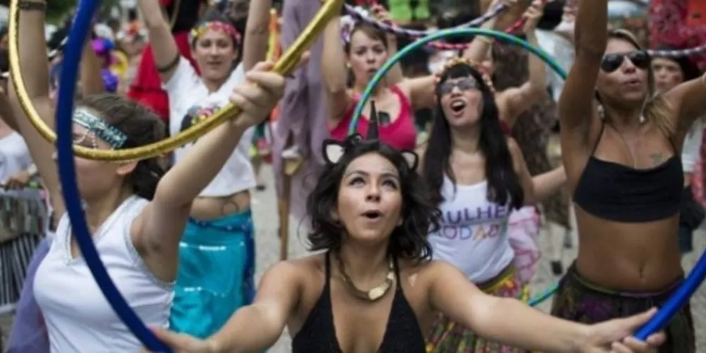 Imagem ilustrativa da imagem Mulheres se mobilizam por Carnaval sem assédio