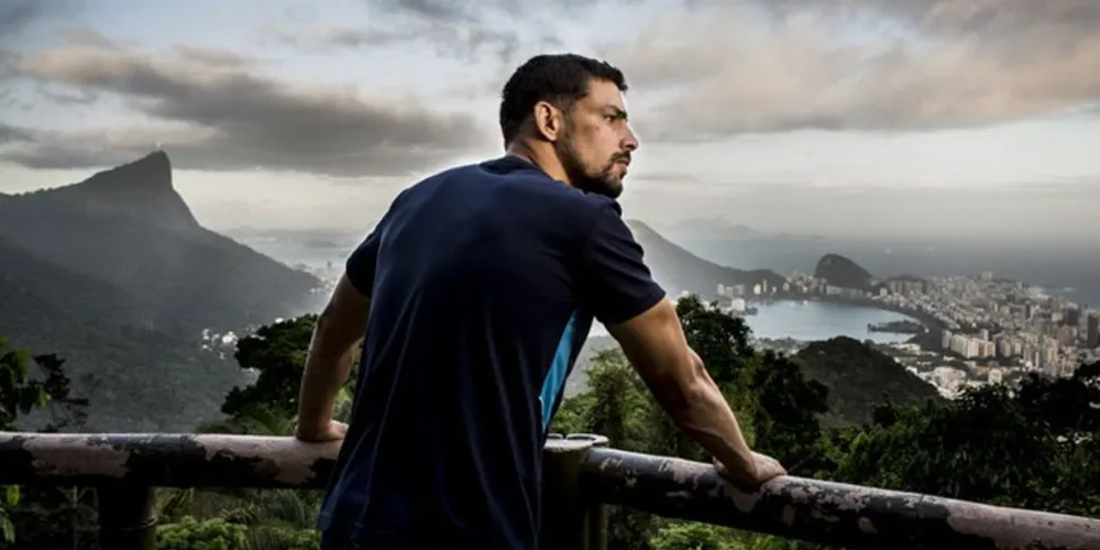 Imagem ilustrativa da imagem Cauã Reymond adianta reviravolta na trama e revela planos para depois de ‘A Regra'