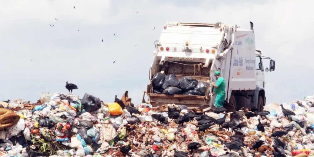 Imagem ilustrativa da imagem Justiça nega pedido de fechamento do Aterro