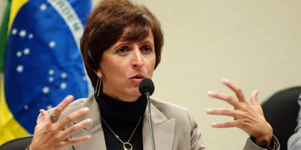 Imagem ilustrativa da imagem STF autoriza transferência de condenadas no mensalão