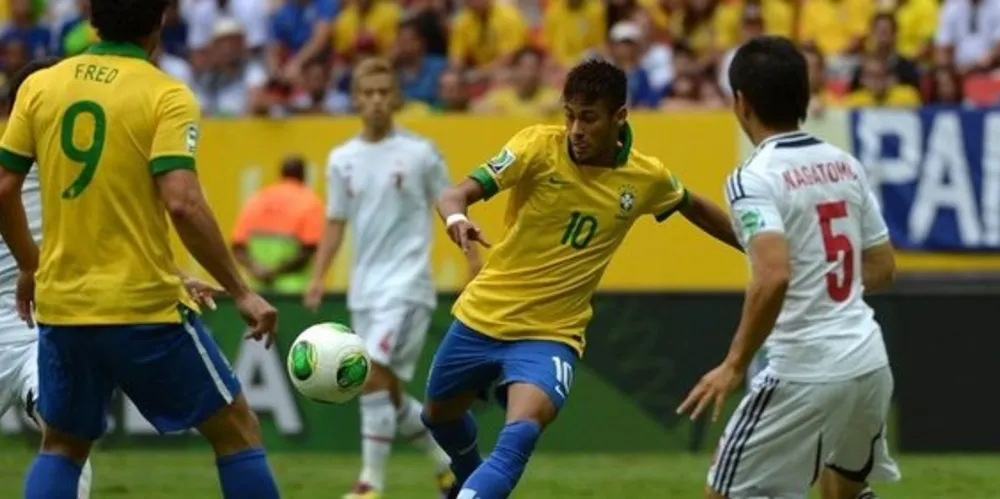 Imagem ilustrativa da imagem Neymar concorre pela quarta vez ao Prêmio Puskas