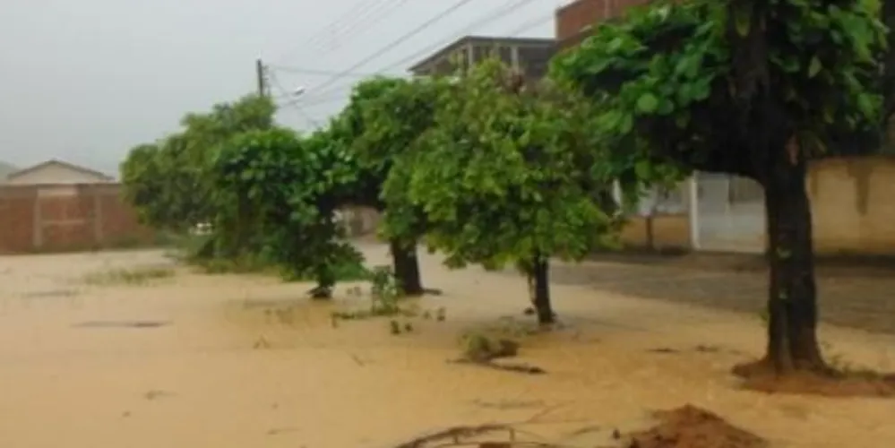 Imagem ilustrativa da imagem Defesa Civil confirma 23 mortos no Espírito Santo