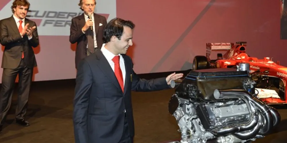 Imagem ilustrativa da imagem Massa ganha de Natal da Ferrari motor de 2008