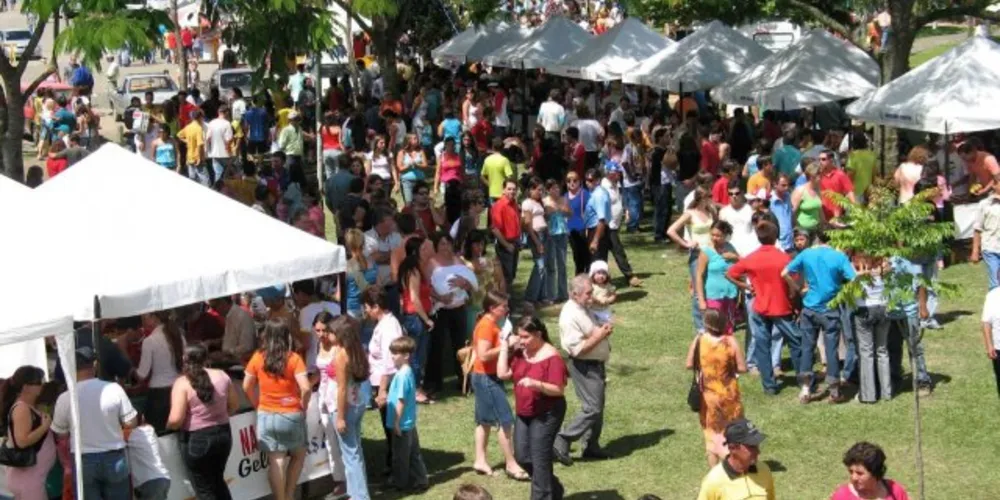 Imagem ilustrativa da imagem Festa do Pêssego deve reunir 20 mil pessoas