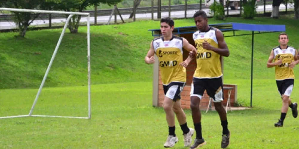 Imagem ilustrativa da imagem Operário relaciona 21 jogadores para amistoso de domingo