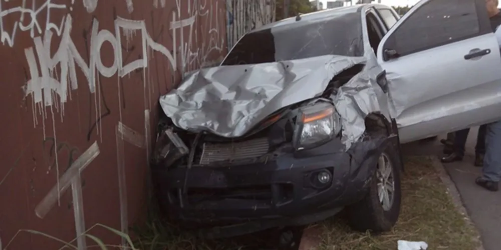 Imagem ilustrativa da imagem PM é morto depois de ser arrastado por 20 metros