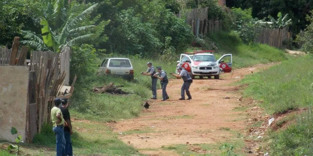 Imagem ilustrativa da imagem Populares detêm menor depois de fuga cinematográfica