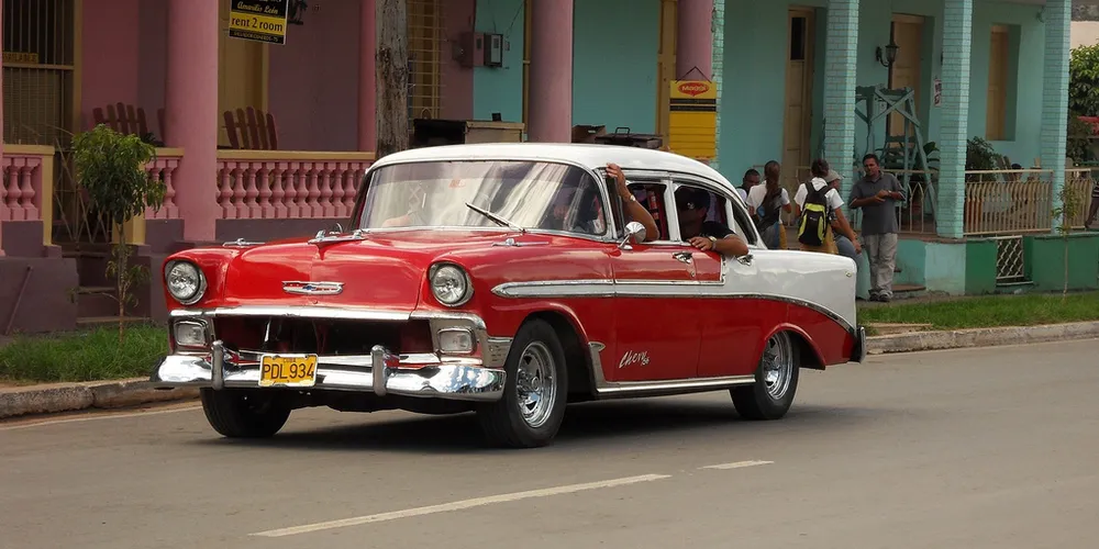 Imagem ilustrativa da imagem Governo cubano anuncia privatização do serviço de táxi
