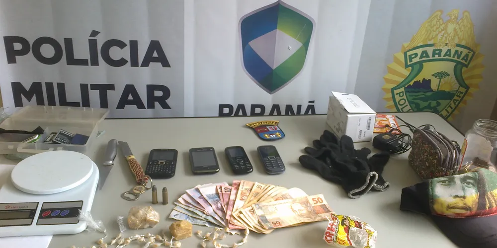 Imagem ilustrativa da imagem Polícia prende 'família do crime' e procura traficante