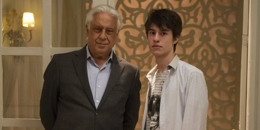 Imagem ilustrativa da imagem Edith revela que César não é pai de Jonathan