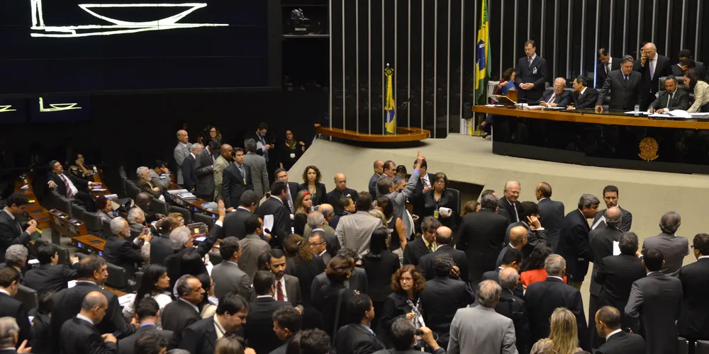 Imagem ilustrativa da imagem Região fica atrás no repasse de emendas federais