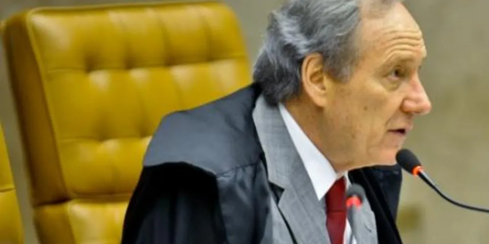 Imagem ilustrativa da imagem Lewandowski nega pedido de José Borba para revisar multa