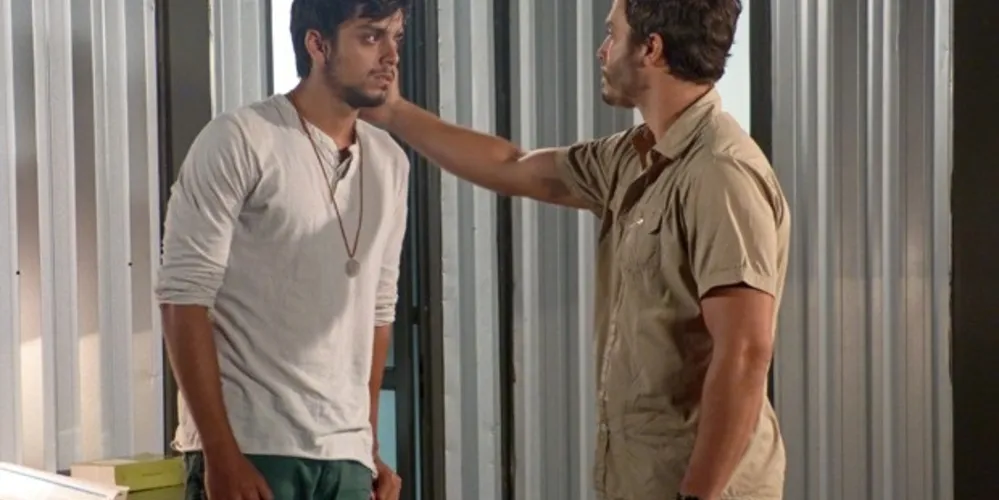 Imagem ilustrativa da imagem William e Lili flagram LC conversando com Marlon