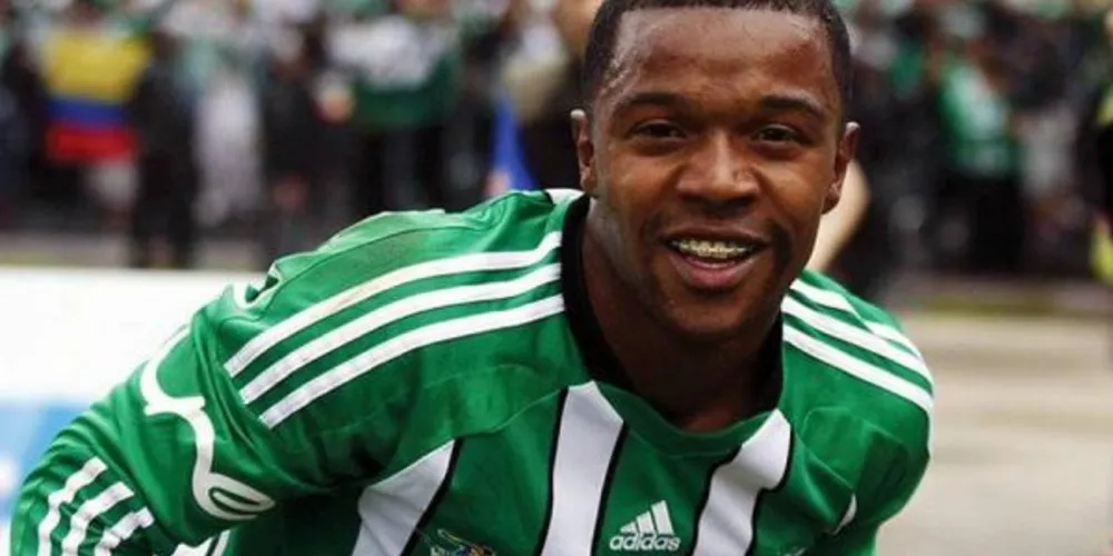 Imagem ilustrativa da imagem São Paulo faz acerto com atacante colombiano