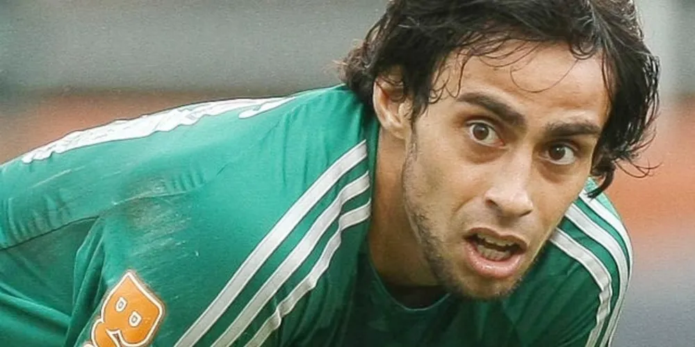 Imagem ilustrativa da imagem Valdivia está cortado da estreia do Palmeiras no Paulistão