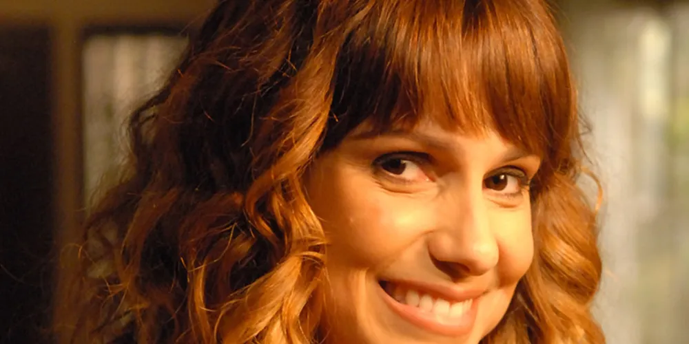Imagem ilustrativa da imagem Aline Fanju grava papel de Rafaela na novela 'Em Família'