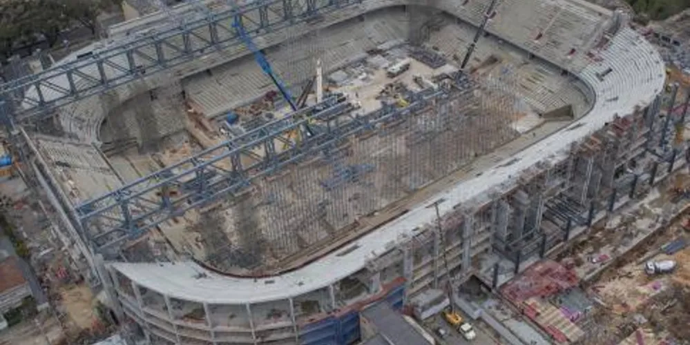 Imagem ilustrativa da imagem Fifa aprova Arena e Curitiba continua como sede da Copa
