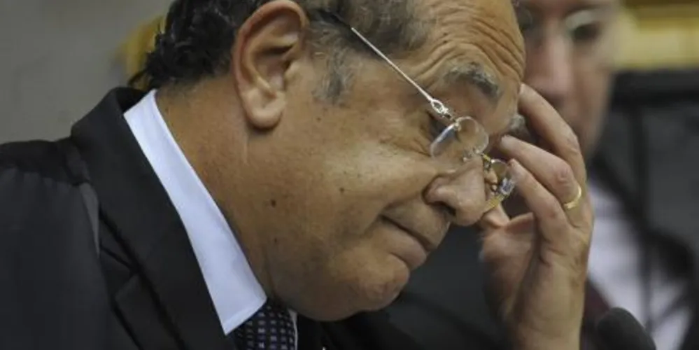 Imagem ilustrativa da imagem Gilmar Mendes toma posse como ministro titular do TSE