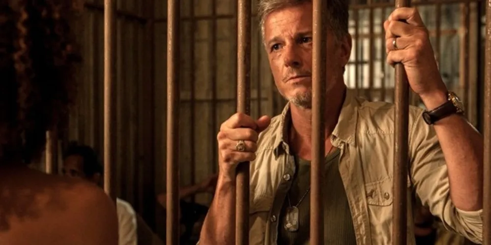 Imagem ilustrativa da imagem Lili vê Kleber chegando à Comunidade