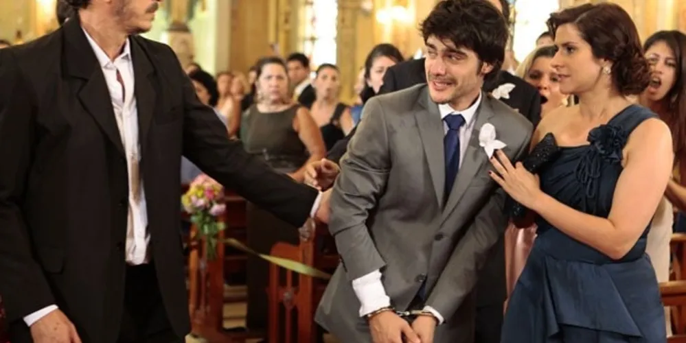 Imagem ilustrativa da imagem Laerte será preso no altar e confessa o que fez com Virgílio