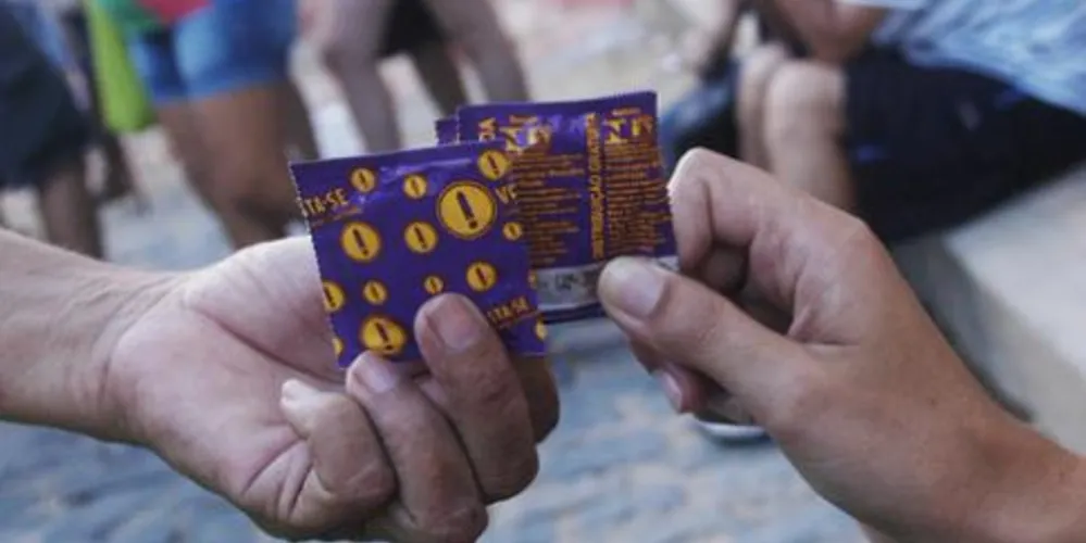 Imagem ilustrativa da imagem Saúde vai distribuir 104 milhões de preservativos