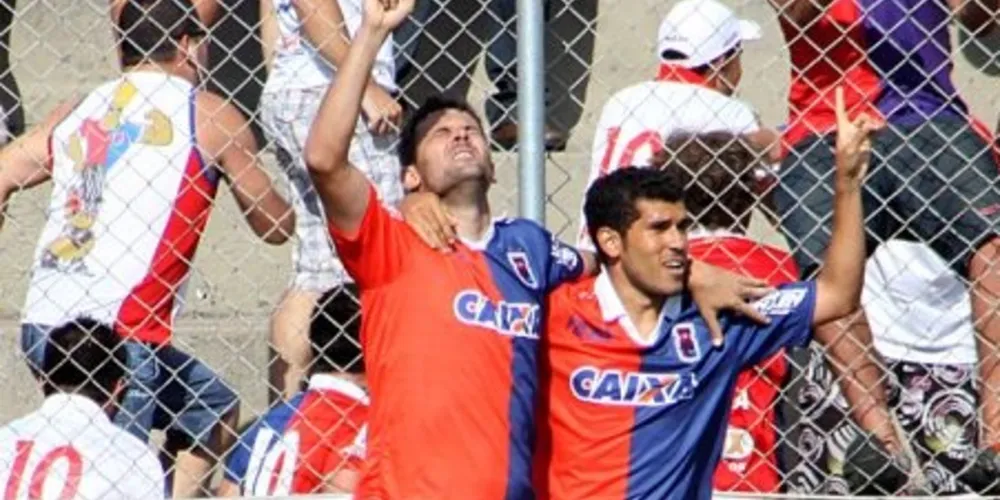 Imagem ilustrativa da imagem Paraná Clube goleia Atlético e é o campeão da primeira fase 