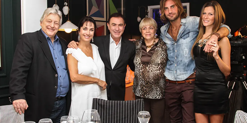 Imagem ilustrativa da imagem Nesta quarta a Rede TV! exibe 'Adivinhe quem vem para jantar?'