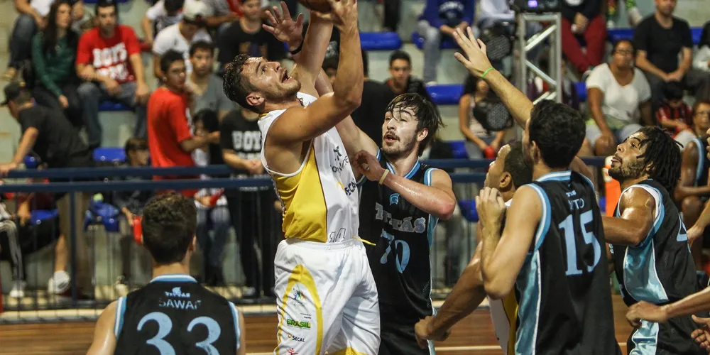 Imagem ilustrativa da imagem NBPG confirma vaga na Copa Brasil de Basquete