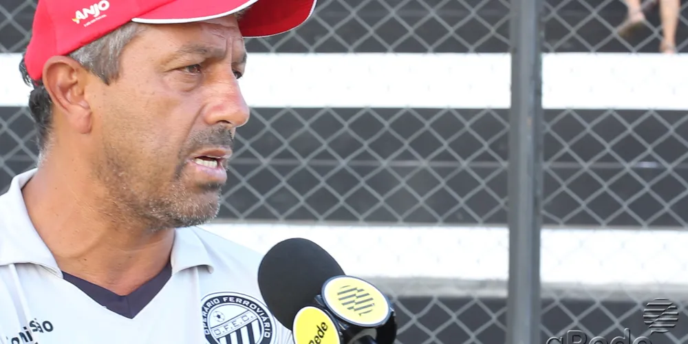 Imagem ilustrativa da imagem Gilberto Pereira não é mais técnico do Operário