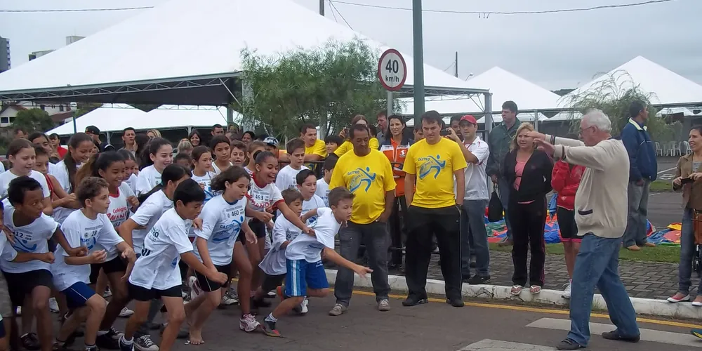 Imagem ilustrativa da imagem Corrida Rústica tem cerca de 900 inscritos