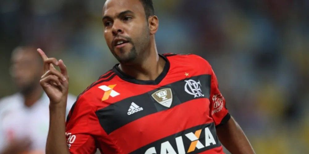 Imagem ilustrativa da imagem Flamengo vence por 3 a 0 e abre vantagem no Carioca