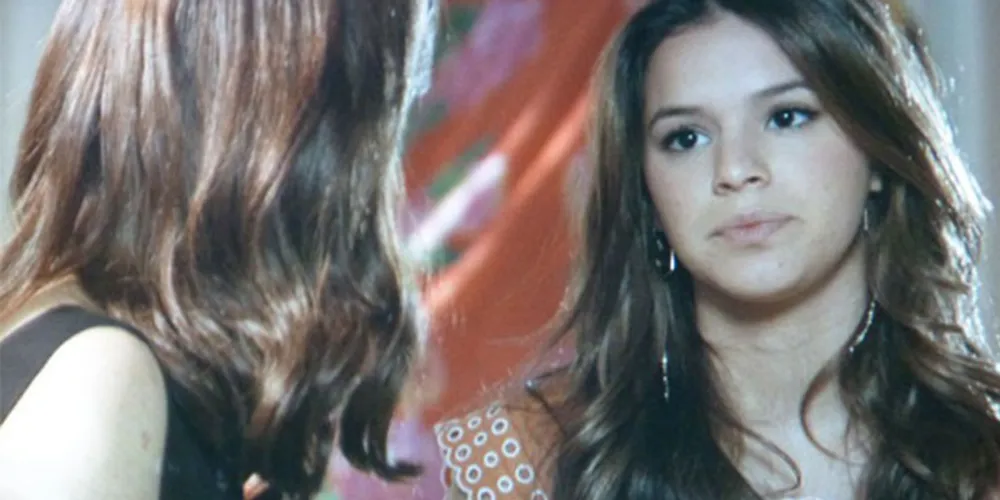 Imagem ilustrativa da imagem Luiza provoca Helena e as duas brigam por causa de Laerte