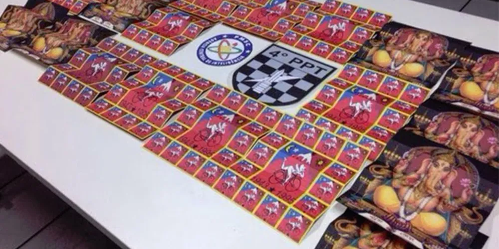 Imagem ilustrativa da imagem Operação da polícia encontra R$ 500 mil em LSD