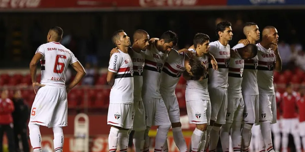 Imagem ilustrativa da imagem São Paulo perde nos pênaltis e está fora do Paulistão