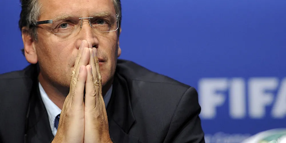 Imagem ilustrativa da imagem Valcke não descarta ‘chute no traseiro’ do Brasil